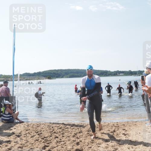 22.06.2025 - Viking Triathlon MichiJ http://msf.ph/oto/8095791 22.06.2025 10:41:12 Schwimmen 94, 153, 314, 389, 496, 631 meine-sportfotos.de