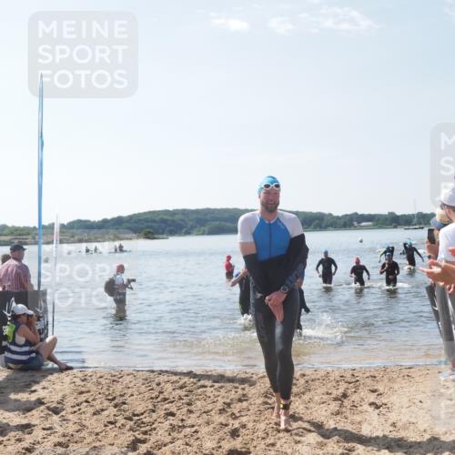 22.06.2025 - Viking Triathlon MichiJ http://msf.ph/oto/8095801 22.06.2025 10:41:12 Schwimmen 94, 153, 314, 389, 496, 631 meine-sportfotos.de