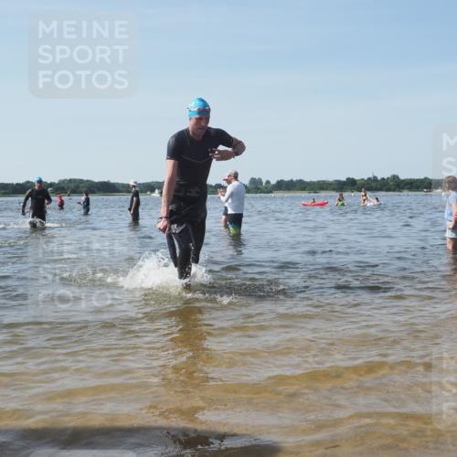 22.06.2025 - Viking Triathlon KatJ http://msf.ph/oto/8095811 22.06.2025 10:30:50 Schwimmen 45, 162, 188, 444, 510, 630, 651 meine-sportfotos.de