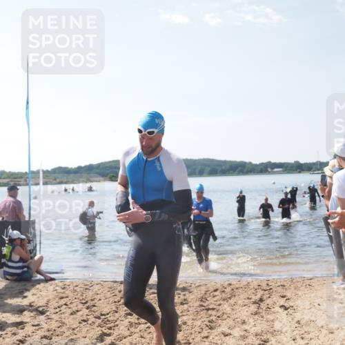 22.06.2025 - Viking Triathlon MichiJ http://msf.ph/oto/8095822 22.06.2025 10:41:13 Schwimmen 94, 153, 314, 389, 390, 496, 631 meine-sportfotos.de