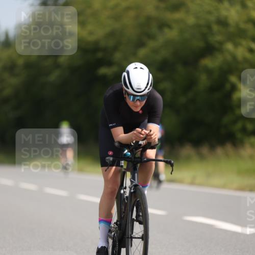 22.06.2025 - Viking Triathlon Yannick Fuchs http://msf.ph/oto/8095842 22.06.2025 11:21:10 Radfahren 19, 97, 146, 149, 162, 170, 201, 208, 377, 382, 388, 407, 477, 481, 507, 557, 656 meine-sportfotos.de