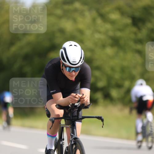 22.06.2025 - Viking Triathlon Yannick Fuchs http://msf.ph/oto/8095848 22.06.2025 11:21:10 Radfahren 19, 97, 146, 149, 162, 170, 201, 208, 377, 382, 388, 407, 477, 481, 507, 557, 656 meine-sportfotos.de
