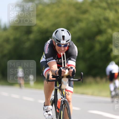22.06.2025 - Viking Triathlon Yannick Fuchs http://msf.ph/oto/8095858 22.06.2025 11:21:11 Radfahren 19, 146, 149, 162, 170, 201, 208, 377, 382, 388, 395, 407, 477, 481, 507, 557, 656 meine-sportfotos.de