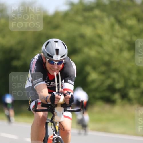22.06.2025 - Viking Triathlon Yannick Fuchs http://msf.ph/oto/8095863 22.06.2025 11:21:11 Radfahren 19, 146, 149, 162, 170, 201, 208, 377, 382, 388, 395, 407, 477, 481, 507, 557, 656 meine-sportfotos.de