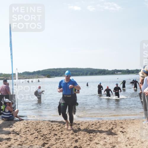 22.06.2025 - Viking Triathlon MichiJ http://msf.ph/oto/8095864 22.06.2025 10:41:15 Schwimmen 94, 153, 314, 376, 390, 496, 631 meine-sportfotos.de