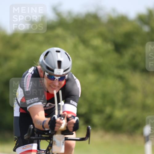 22.06.2025 - Viking Triathlon Yannick Fuchs http://msf.ph/oto/8095868 22.06.2025 11:21:11 Radfahren 19, 146, 149, 162, 170, 201, 208, 377, 382, 388, 395, 407, 477, 481, 507, 557, 656 meine-sportfotos.de