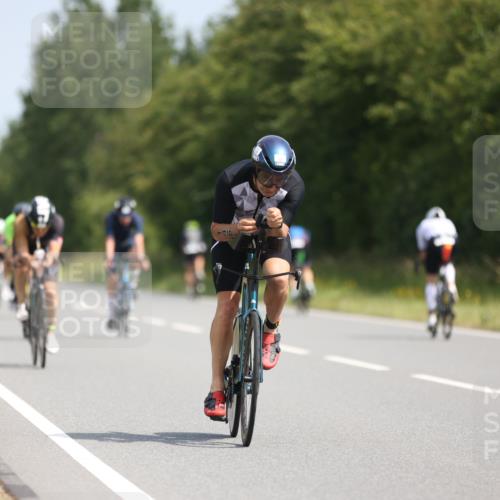22.06.2025 - Viking Triathlon Yannick Fuchs http://msf.ph/oto/8095870 22.06.2025 11:21:12 Radfahren 19, 146, 149, 162, 170, 201, 208, 377, 382, 388, 395, 407, 477, 481, 507, 557, 656 meine-sportfotos.de