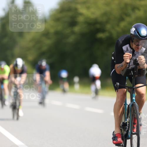 22.06.2025 - Viking Triathlon Yannick Fuchs http://msf.ph/oto/8095888 22.06.2025 11:21:13 Radfahren 19, 146, 149, 162, 170, 201, 208, 377, 382, 388, 395, 407, 477, 481, 507, 557, 656 meine-sportfotos.de