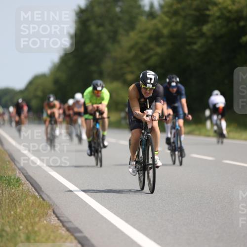 22.06.2025 - Viking Triathlon Yannick Fuchs http://msf.ph/oto/8095895 22.06.2025 11:21:13 Radfahren 19, 146, 149, 162, 170, 201, 208, 377, 382, 388, 395, 407, 477, 481, 507, 557, 656 meine-sportfotos.de