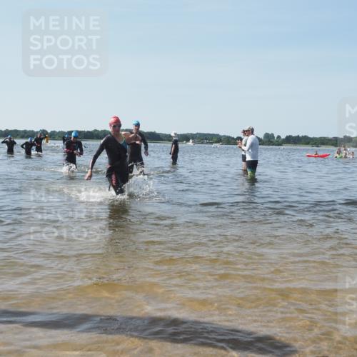 22.06.2025 - Viking Triathlon KatJ http://msf.ph/oto/8095896 22.06.2025 10:30:52 Schwimmen 45, 162, 188, 347, 444, 510, 630 meine-sportfotos.de