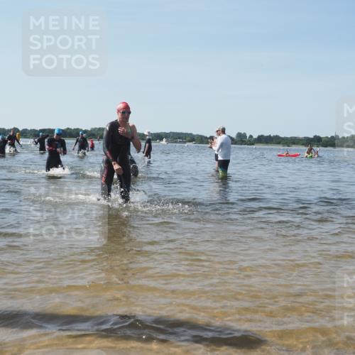 22.06.2025 - Viking Triathlon KatJ http://msf.ph/oto/8095910 22.06.2025 10:30:53 Schwimmen 45, 162, 188, 347, 444, 510, 630 meine-sportfotos.de