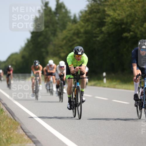 22.06.2025 - Viking Triathlon Yannick Fuchs http://msf.ph/oto/8095925 22.06.2025 11:21:15 Radfahren 19, 146, 162, 170, 201, 208, 377, 382, 388, 395, 407, 481, 507, 557, 656 meine-sportfotos.de