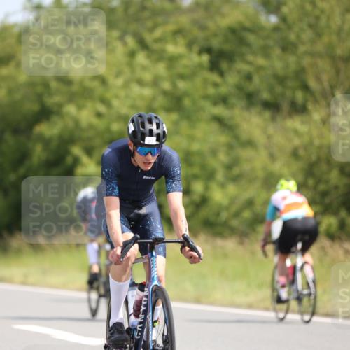 22.06.2025 - Viking Triathlon Yannick Fuchs http://msf.ph/oto/8095954 22.06.2025 11:21:15 Radfahren 19, 146, 162, 170, 201, 208, 377, 382, 388, 395, 407, 481, 507, 557, 656 meine-sportfotos.de