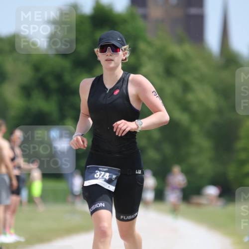 22.06.2025 - Viking Triathlon H.Heesch http://msf.ph/oto/8095958 22.06.2025 13:09:30 Laufen 374 meine-sportfotos.de