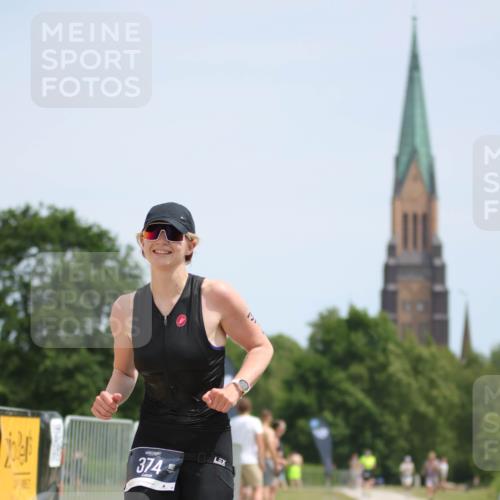 22.06.2025 - Viking Triathlon H.Heesch http://msf.ph/oto/8095970 22.06.2025 13:09:32 Laufen 374 meine-sportfotos.de