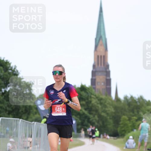 22.06.2025 - Viking Triathlon H.Heesch http://msf.ph/oto/8095994 22.06.2025 13:25:18 Laufen 648 meine-sportfotos.de