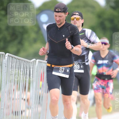 22.06.2025 - Viking Triathlon H.Heesch http://msf.ph/oto/8096005 22.06.2025 13:25:31 Laufen 72, 93, 269 meine-sportfotos.de