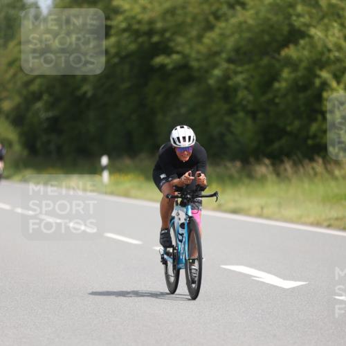 22.06.2025 - Viking Triathlon Yannick Fuchs http://msf.ph/oto/8096020 22.06.2025 11:58:42 Radfahren 616, 631 meine-sportfotos.de