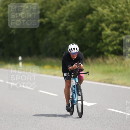 22.06.2025 - Viking Triathlon Yannick Fuchs http://msf.ph/oto/8096048 22.06.2025 11:58:43 Radfahren 616, 631 meine-sportfotos.de
