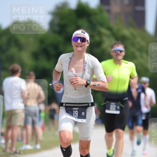22.06.2025 - Viking Triathlon H.Heesch http://msf.ph/oto/8096052 22.06.2025 13:09:57 Laufen 19, 312, 377 meine-sportfotos.de