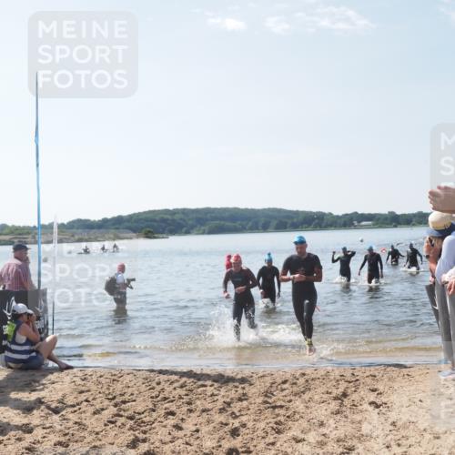 22.06.2025 - Viking Triathlon MichiJ http://msf.ph/oto/8096070 22.06.2025 10:41:20 Schwimmen 54, 94, 314, 376, 390, 631 meine-sportfotos.de