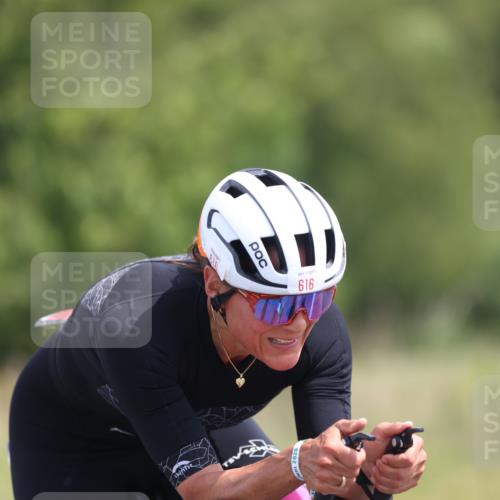 22.06.2025 - Viking Triathlon Yannick Fuchs http://msf.ph/oto/8096099 22.06.2025 11:58:45 Radfahren 214, 464, 616, 631 meine-sportfotos.de