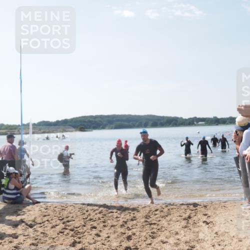 22.06.2025 - Viking Triathlon MichiJ http://msf.ph/oto/8096108 22.06.2025 10:41:21 Schwimmen 54, 94, 314, 376, 390, 631 meine-sportfotos.de