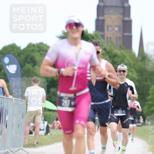22.06.2025 - Viking Triathlon H.Heesch http://msf.ph/oto/8096136 22.06.2025 13:25:54 Laufen 95, 172, 176, 287, 340 meine-sportfotos.de