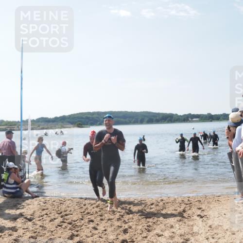 22.06.2025 - Viking Triathlon MichiJ http://msf.ph/oto/8096151 22.06.2025 10:41:21 Schwimmen 54, 94, 314, 376, 390, 631 meine-sportfotos.de
