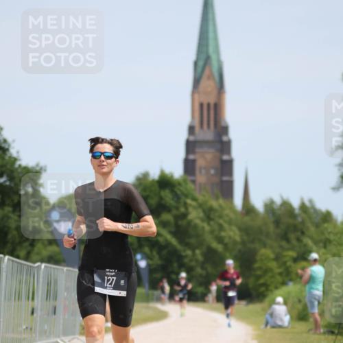 22.06.2025 - Viking Triathlon H.Heesch http://msf.ph/oto/8096226 22.06.2025 13:10:16 Laufen 127 meine-sportfotos.de