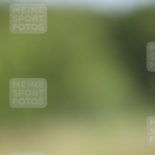 22.06.2025 - Viking Triathlon Yannick Fuchs http://msf.ph/oto/8096239 22.06.2025 11:58:49 Radfahren 214, 464, 483, 492, 631 meine-sportfotos.de