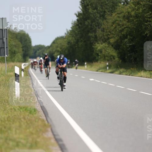 22.06.2025 - Viking Triathlon Yannick Fuchs http://msf.ph/oto/8096248 22.06.2025 11:58:50 Radfahren 214, 464, 483, 492, 631 meine-sportfotos.de