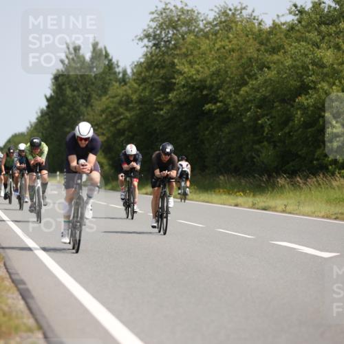 22.06.2025 - Viking Triathlon Yannick Fuchs http://msf.ph/oto/8096265 22.06.2025 11:21:26 Radfahren 50, 70, 75, 127, 296, 469, 522, 550, 643 meine-sportfotos.de