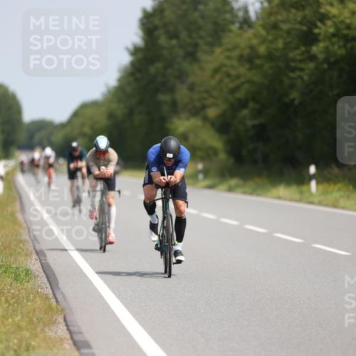 22.06.2025 - Viking Triathlon Yannick Fuchs http://msf.ph/oto/8096270 22.06.2025 11:58:52 Radfahren 214, 464, 483, 492 meine-sportfotos.de