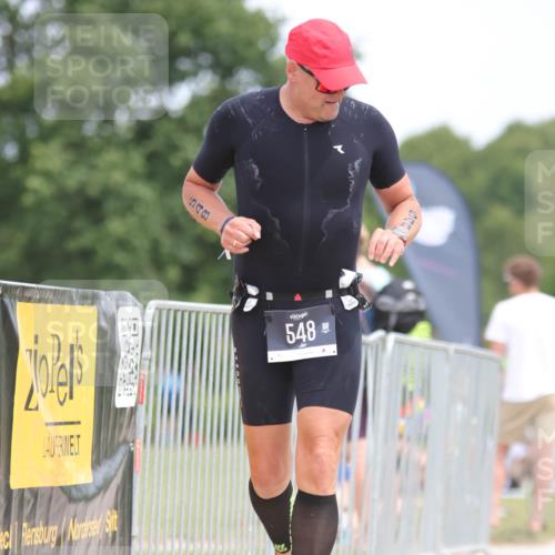 22.06.2025 - Viking Triathlon H.Heesch http://msf.ph/oto/8096276 22.06.2025 13:26:18 Laufen 548 meine-sportfotos.de