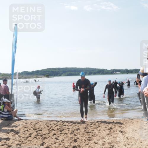 22.06.2025 - Viking Triathlon MichiJ http://msf.ph/oto/8096311 22.06.2025 10:41:29 Schwimmen 54, 94, 220, 376, 390, 505 meine-sportfotos.de