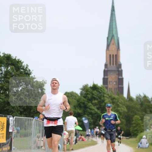 22.06.2025 - Viking Triathlon H.Heesch http://msf.ph/oto/8096314 22.06.2025 13:26:39 Laufen 41, 658 meine-sportfotos.de