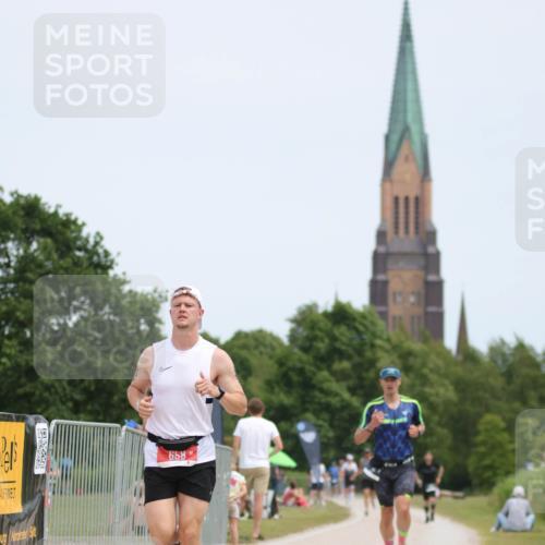 22.06.2025 - Viking Triathlon H.Heesch http://msf.ph/oto/8096321 22.06.2025 13:26:39 Laufen 41, 658 meine-sportfotos.de