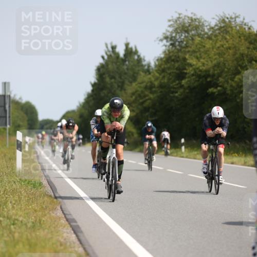 22.06.2025 - Viking Triathlon Yannick Fuchs http://msf.ph/oto/8096333 22.06.2025 11:21:27 Radfahren 50, 70, 75, 127, 296, 469, 522, 550, 643 meine-sportfotos.de