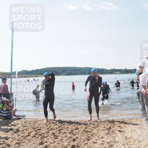 22.06.2025 - Viking Triathlon MichiJ http://msf.ph/oto/8096365 22.06.2025 10:41:33 Schwimmen 54, 194, 220, 376, 390, 505, 629 meine-sportfotos.de