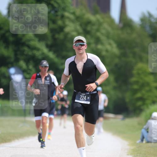 22.06.2025 - Viking Triathlon H.Heesch http://msf.ph/oto/8096372 22.06.2025 13:10:46 Laufen 224 meine-sportfotos.de