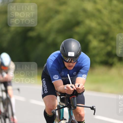 22.06.2025 - Viking Triathlon Yannick Fuchs http://msf.ph/oto/8096382 22.06.2025 11:58:55 Radfahren 81, 100, 214, 435, 464, 483, 492, 527 meine-sportfotos.de