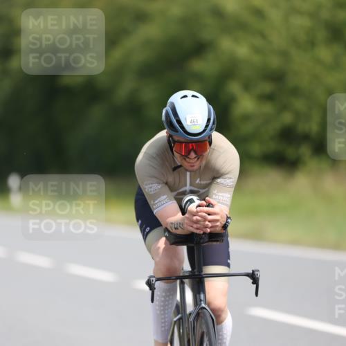 22.06.2025 - Viking Triathlon Yannick Fuchs http://msf.ph/oto/8096409 22.06.2025 11:58:55 Radfahren 81, 100, 214, 435, 464, 483, 492, 527 meine-sportfotos.de