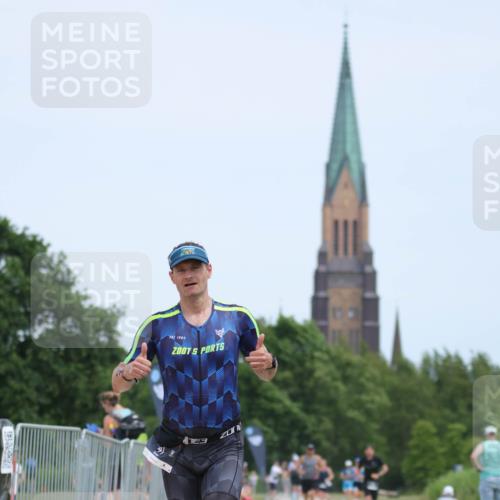 22.06.2025 - Viking Triathlon H.Heesch http://msf.ph/oto/8096421 22.06.2025 13:26:43 Laufen 41, 658 meine-sportfotos.de