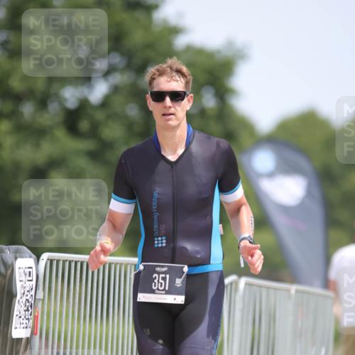22.06.2025 - Viking Triathlon H.Heesch http://msf.ph/oto/8096440 22.06.2025 13:10:57 Laufen 63, 351, 455 meine-sportfotos.de