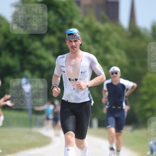22.06.2025 - Viking Triathlon H.Heesch http://msf.ph/oto/8096456 22.06.2025 13:11:00 Laufen 42, 63, 351, 455 meine-sportfotos.de