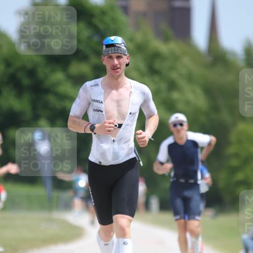 22.06.2025 - Viking Triathlon H.Heesch http://msf.ph/oto/8096471 22.06.2025 13:11:00 Laufen 42, 63, 351, 455 meine-sportfotos.de