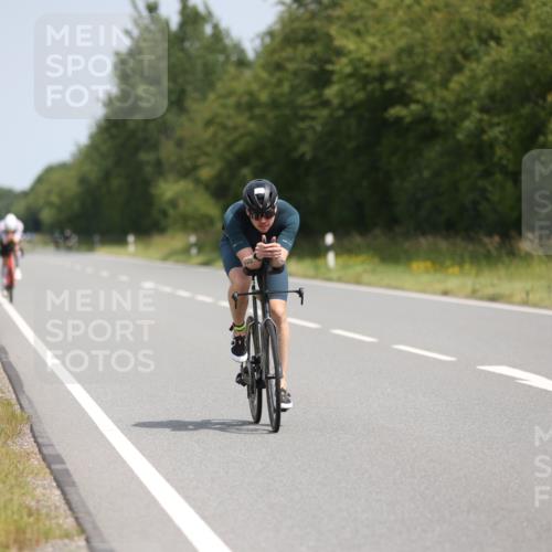 22.06.2025 - Viking Triathlon Yannick Fuchs http://msf.ph/oto/8096477 22.06.2025 11:58:57 Radfahren 81, 100, 214, 435, 460, 464, 483, 492, 527 meine-sportfotos.de