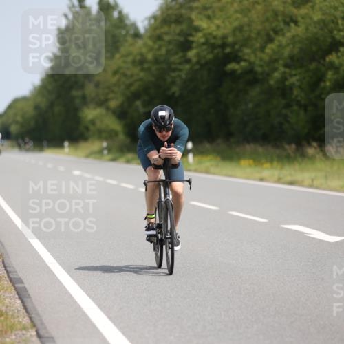 22.06.2025 - Viking Triathlon Yannick Fuchs http://msf.ph/oto/8096482 22.06.2025 11:58:57 Radfahren 81, 100, 214, 435, 460, 464, 483, 492, 527 meine-sportfotos.de