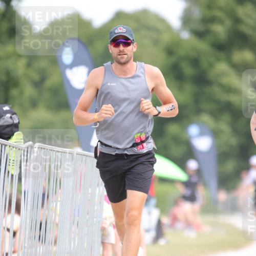 22.06.2025 - Viking Triathlon H.Heesch http://msf.ph/oto/8096534 22.06.2025 13:26:52 Laufen 419, 643 meine-sportfotos.de